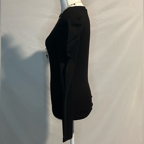 Tops/T-Shirts/Tanks👚 - 2 for $20 or 3 for $30 (Mix & Match) - Picture 3 of 6